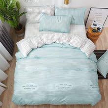 Load image into Gallery viewer, Bedding Set Fashion house  luxury bed cover sheet Pillowcase Wavy stripes Home textile  Family Bed Linens  High Quality